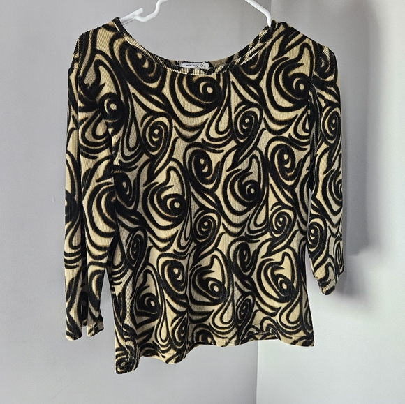 Vintage Velvet Swirly Top by D.B. sport - Picture 2 of 4